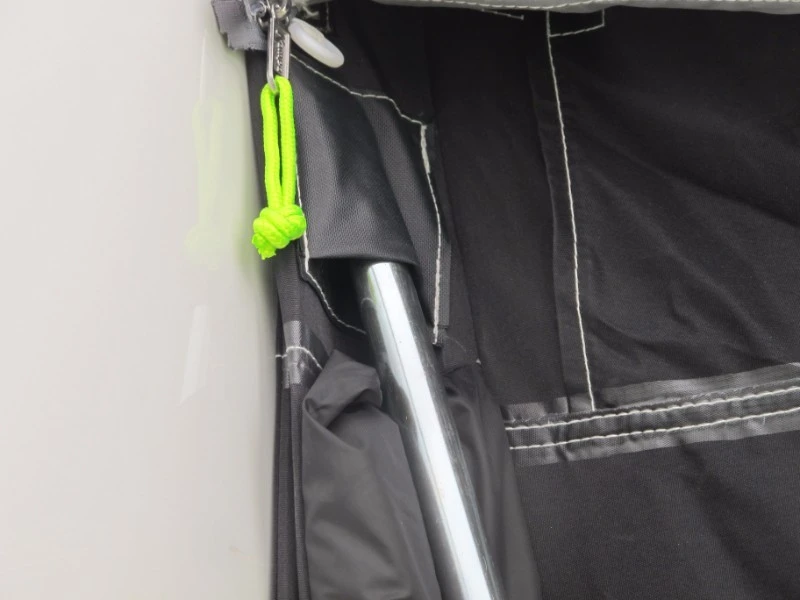 Kampa Set Aandrukstangen Staal 2 Kampa Set Aandrukstangen Staal - Afbeelding 2