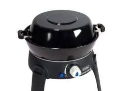 Cadac Safari Chef 2 Pan Deksel -Kampeeruitrusting Winkel 57 2 cadac safari chef 2 pan deksel 6540 300